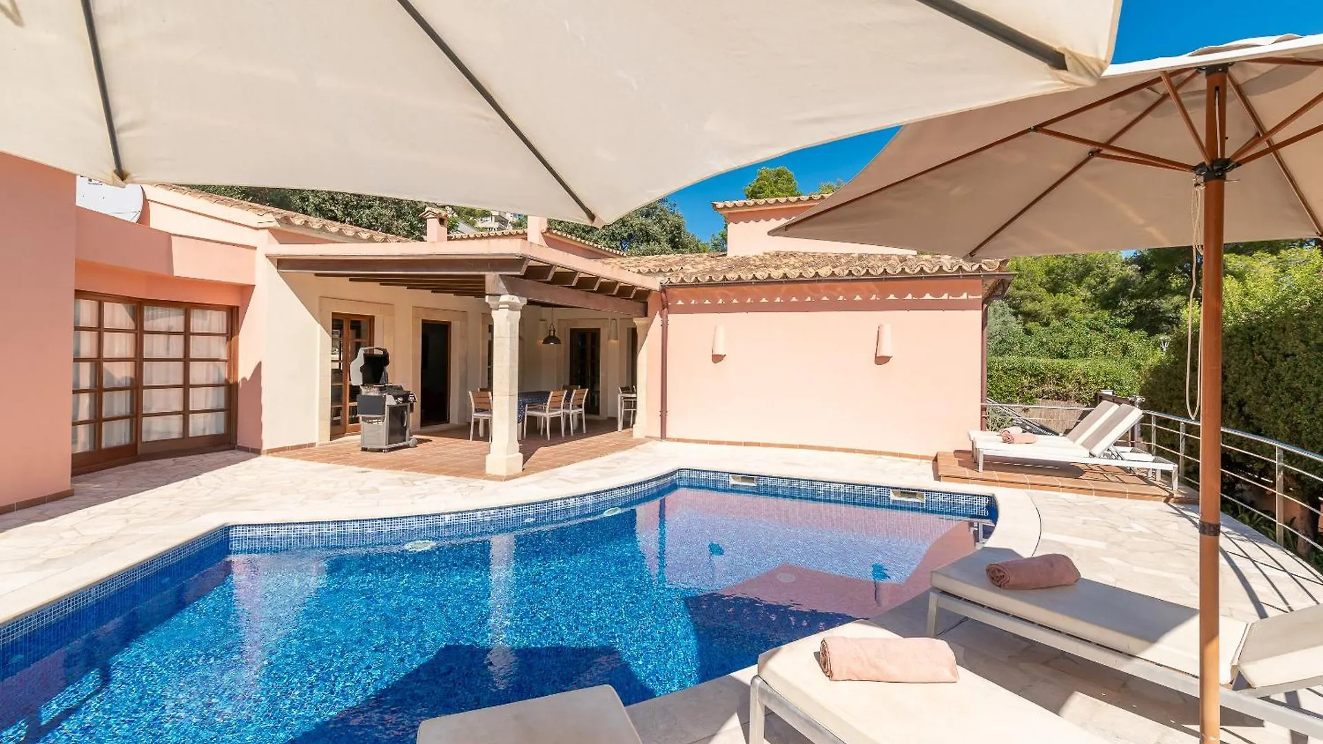Beach Villa Margot By Sealand Villas Port de Pollenca